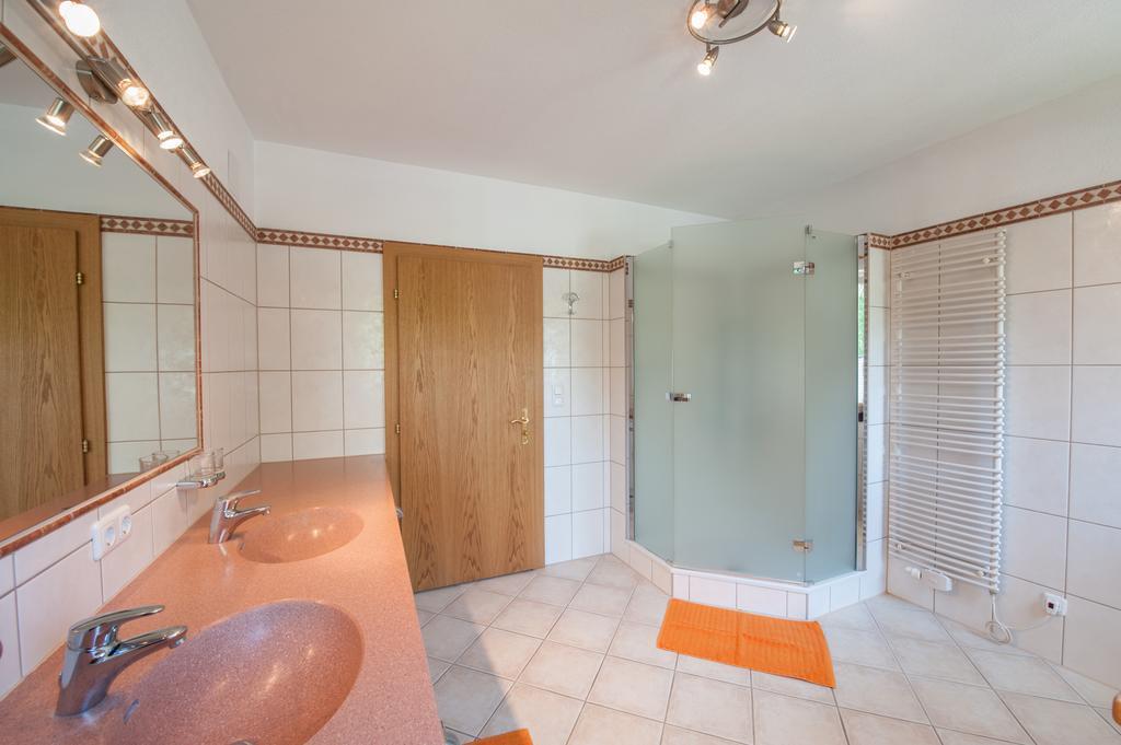 Appartements Al Castagno แอห์วัลด์ ภายนอก รูปภาพ