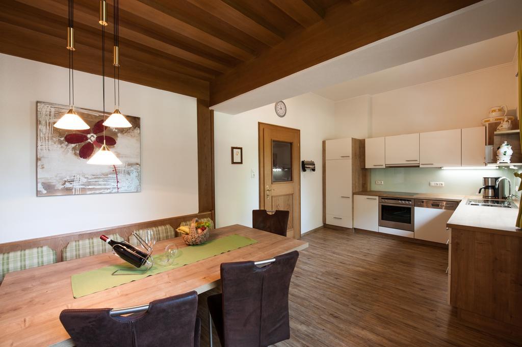 Appartements Al Castagno แอห์วัลด์ ภายนอก รูปภาพ