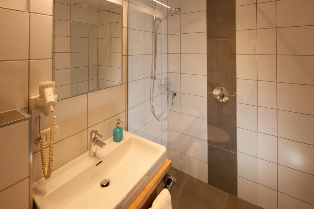 Appartements Al Castagno แอห์วัลด์ ภายนอก รูปภาพ