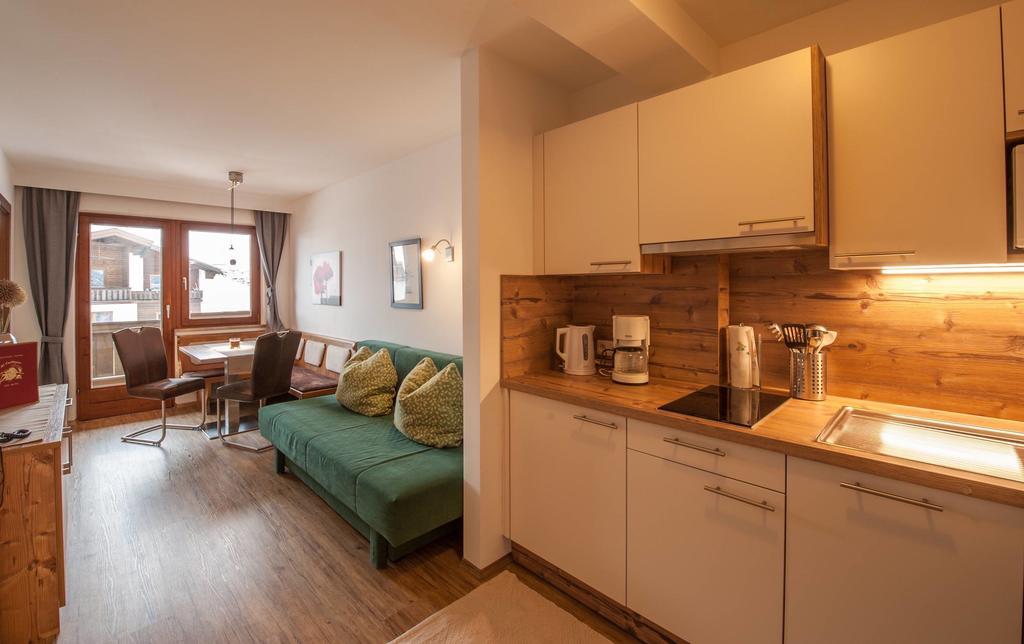 Appartements Al Castagno แอห์วัลด์ ภายนอก รูปภาพ