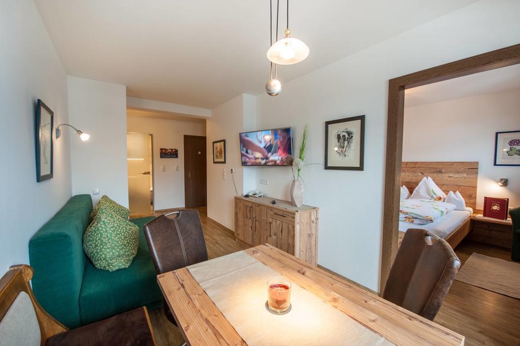 Appartements Al Castagno แอห์วัลด์ ภายนอก รูปภาพ